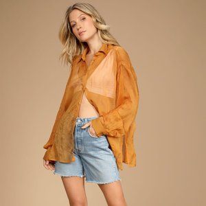 Worn once - Elegant Yellow Crinkle Button Up